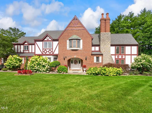 1 Milan Court, Niskayuna, NY 12309