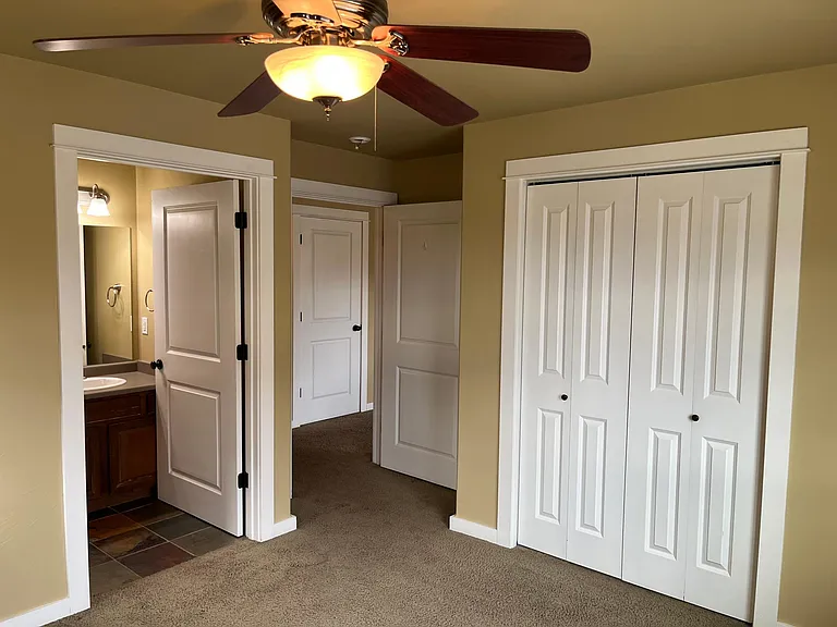 2240 E Baxter Ln #5 — Photo 8