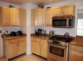 11844 Farmland Dr, Rockville, MD 20852