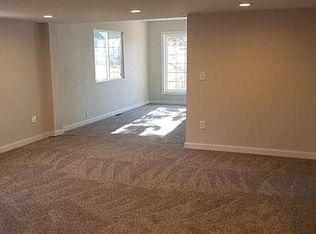 5636 S Elmwood St, Littleton, CO 80120