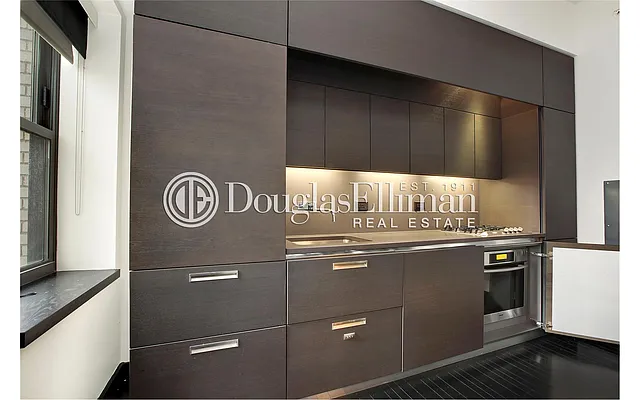 Sold by Douglas Elliman | media 29