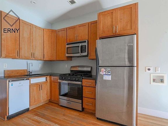 2nd image of 350 Broadway #4F