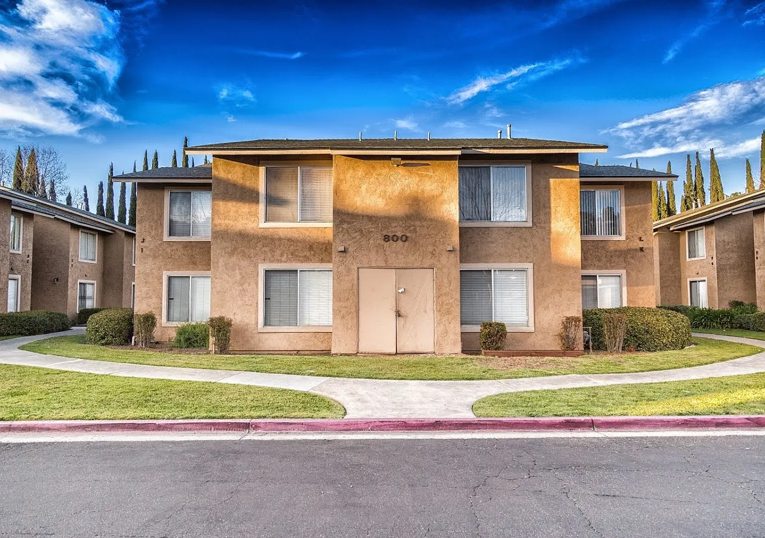 Trinity Apartments — Photo 3