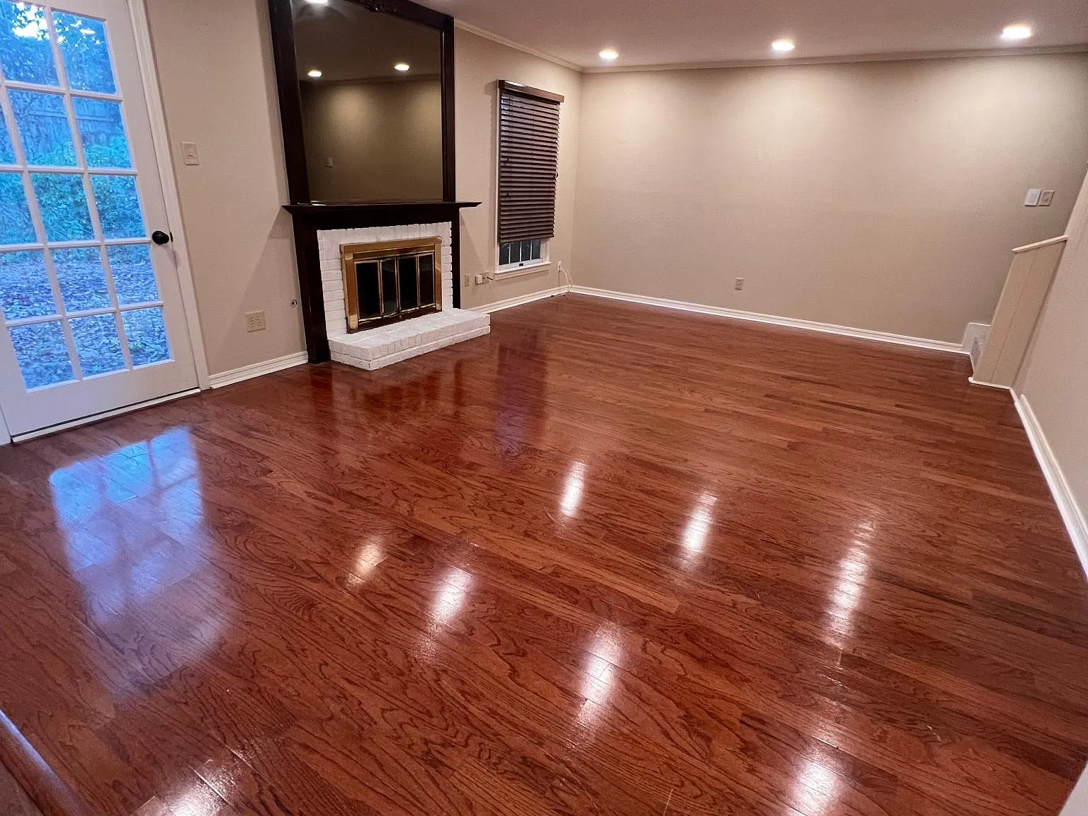 3900 Chauvin Ln — Photo 2