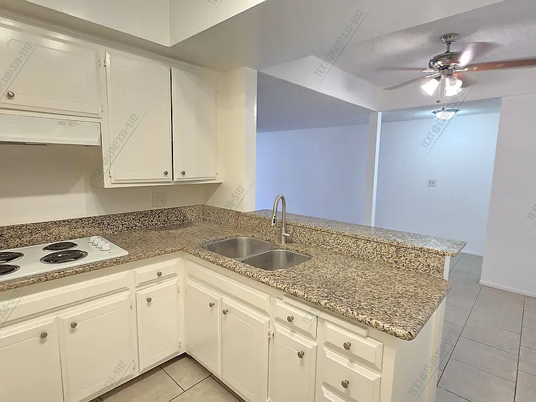810 S Kingsley Dr #206 — Photo 7