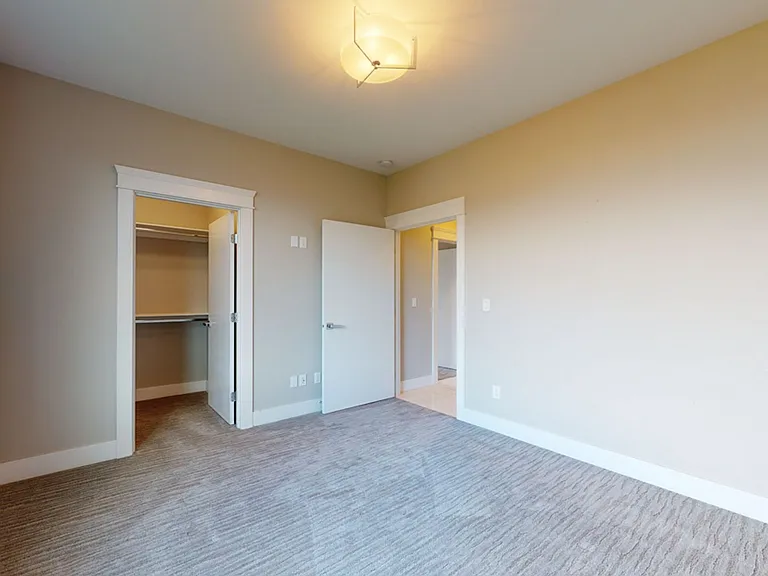 2607 Falcon Ln — Photo 13