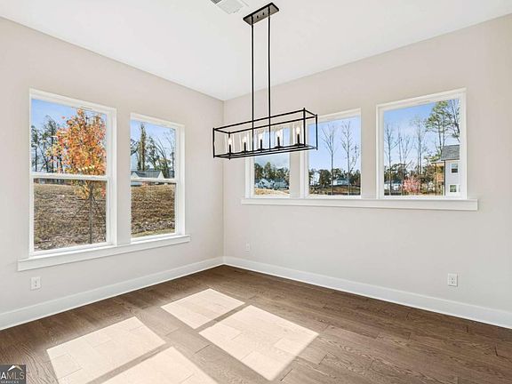 7th image of this home