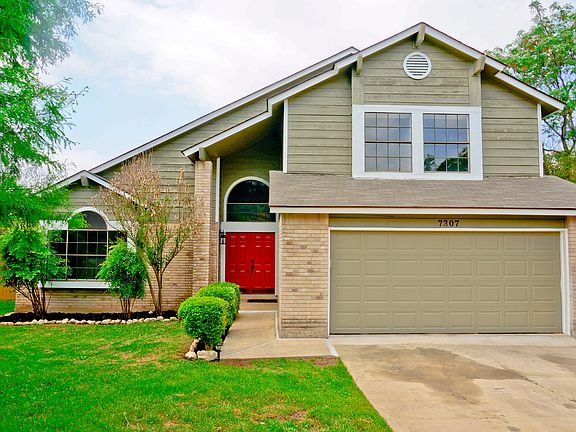 2nd image of 7307 Sidbury Cir