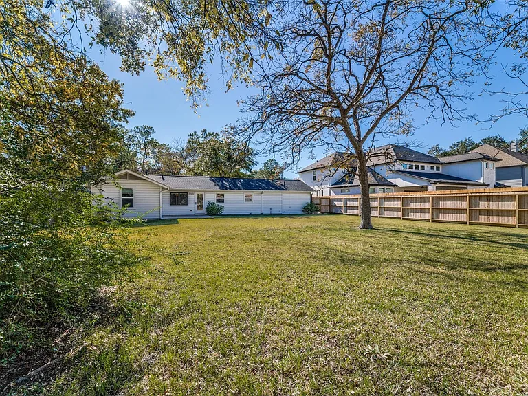 4502 Brookwoods Dr — Photo 21