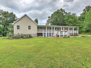 7907 Hunter Rd, Norton, VA 24273