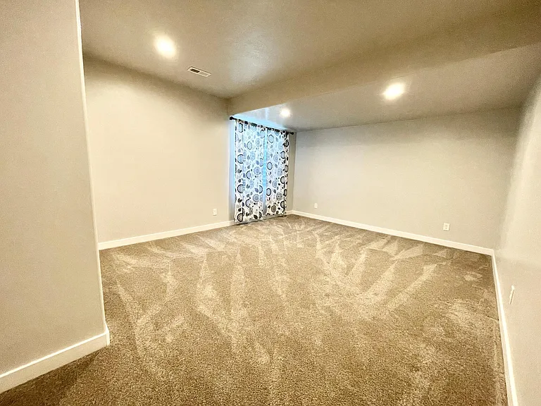 10924 S Glenda Ln — Photo 26