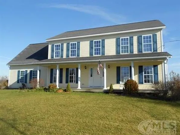 2161 64th St, Fennville, MI 49408
