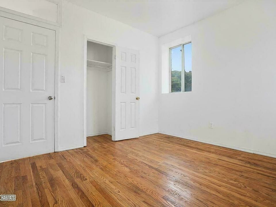 2nd image of 1113 President St APT 2