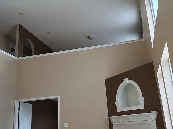 3rd image of 148 Parkdale Dr