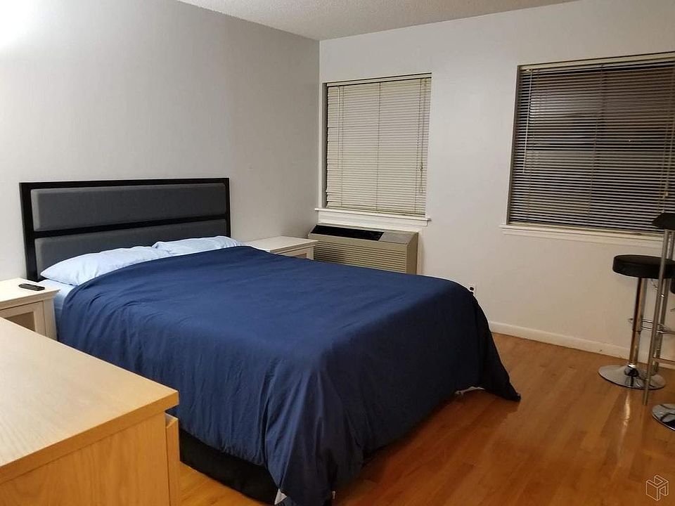 2nd image of 47-35 41st St #603