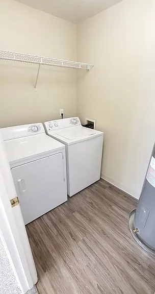 Parkwood Pointe Apartments — Photo 46