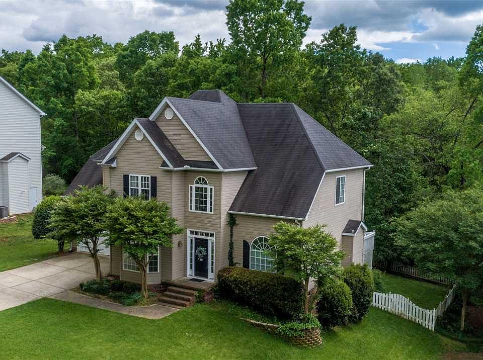 1st image of 507 Neely Farm Dr