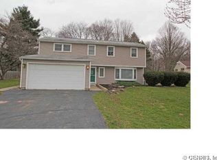 64 Fairlane Dr, Rochester, NY 14626