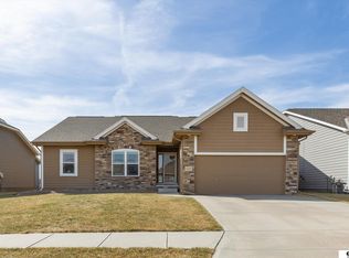 11326 S 173rd Ave, Gretna, NE 68028
