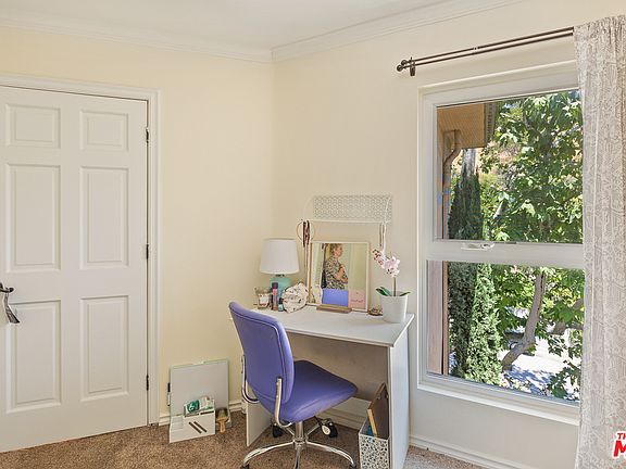 5th image of 6752 Hillpark Dr APT 302