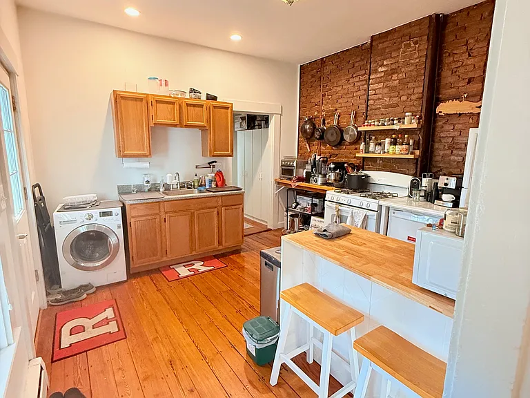 97 Inman St #1 — Photo 11