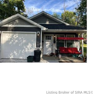 153 S 6th Street, Austin, IN, 47102