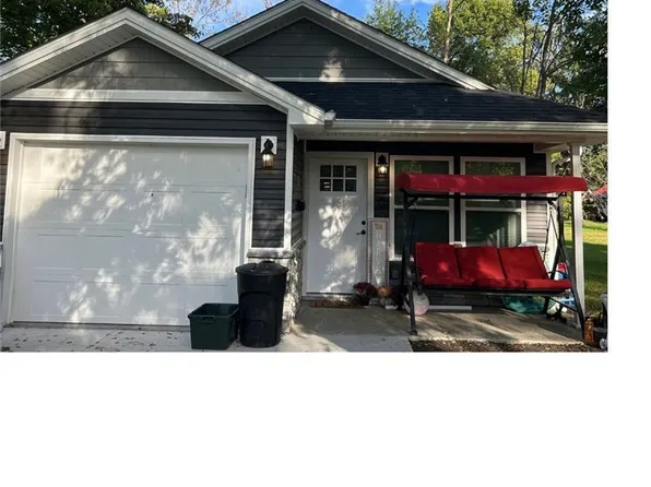 153 S 6th Street, Austin, IN 47102