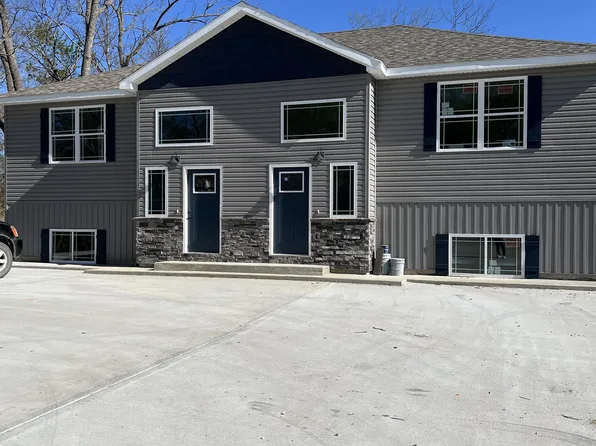 803 Broad St #A, Warrensburg, MO 64093