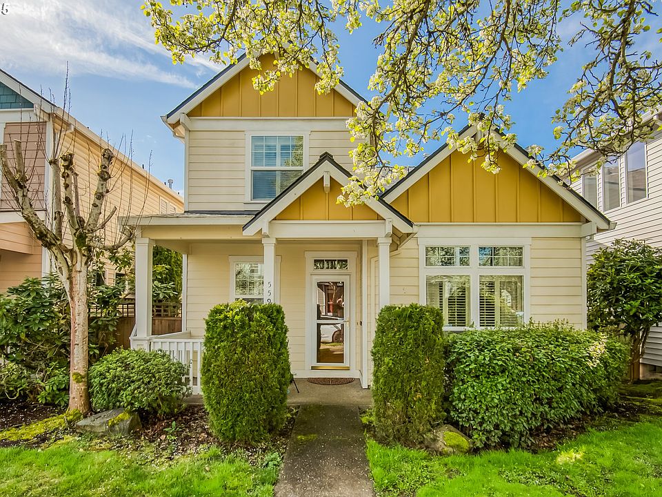 1st image of 5592 NE Hidden Creek Dr