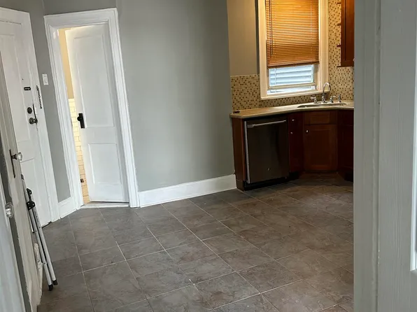 81 Newman Avenue image 5 of 13