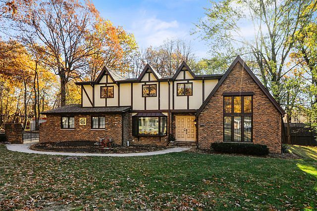 1st image of 1254 Woodland Ct