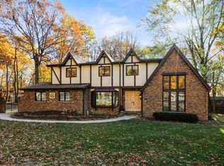 1254 Woodland Ct, Joliet, IL