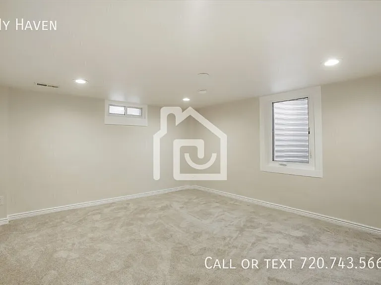 785 Quebec St — Photo 13