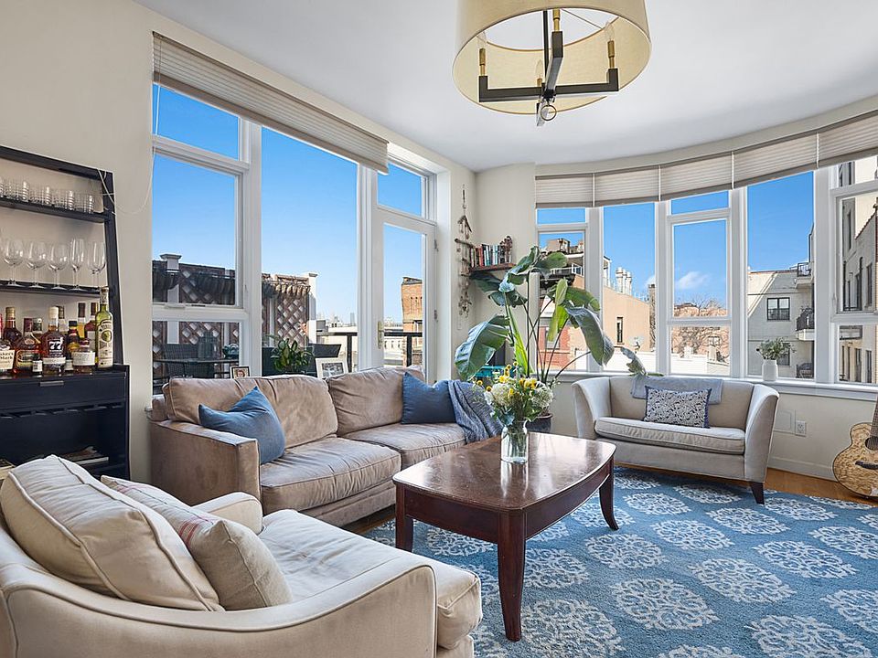 1st image of 226 15th St APT 4A