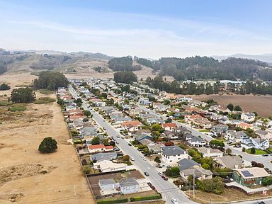 529 Terrace Ave Half Moon Bay Ca 94019 Zillow