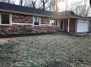 2748 E Catalpa St, Springfield, MO 65804