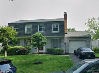 6129 Windward Dr, Burke, VA 22015