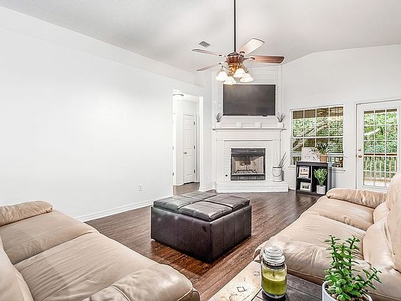 3rd image of 6380 Mers Ln