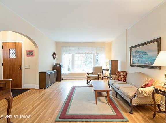 2nd image of 4154 N Leclaire Ave