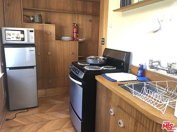 3rd image of 23231 Palm Canyon Ln #3