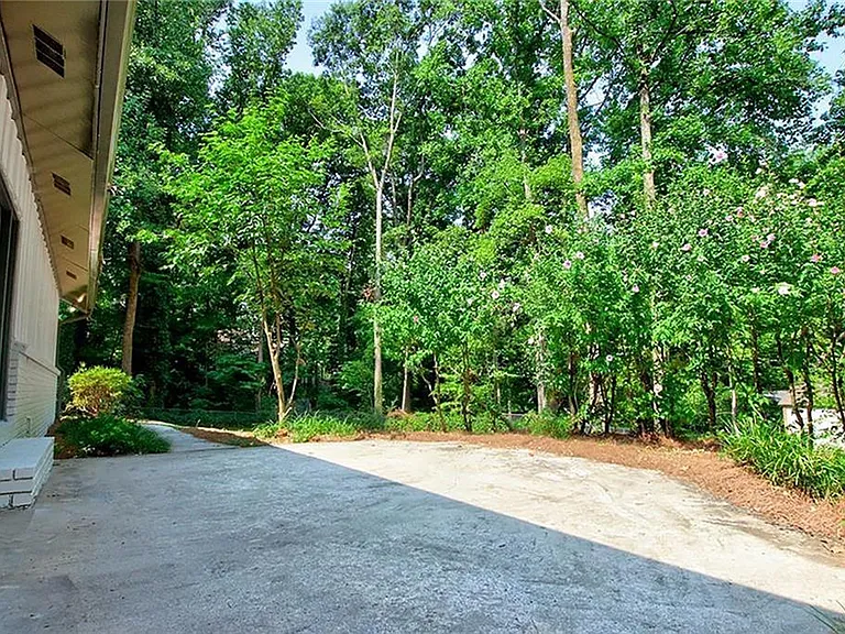 4176 Triple Creek Ct NE — Photo 24