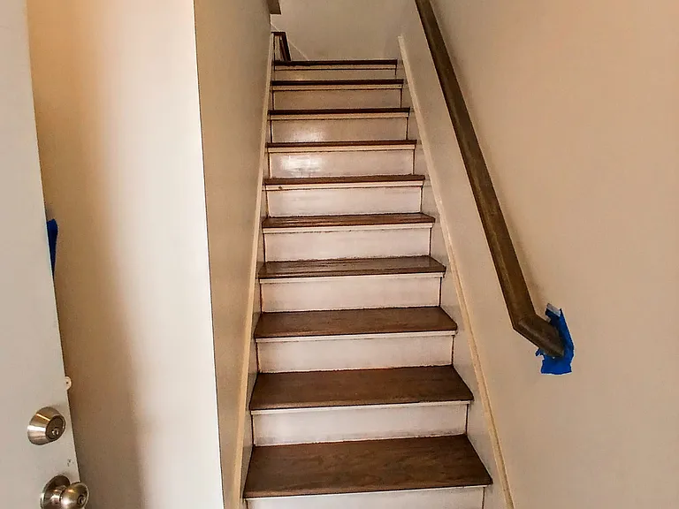 S 13th Ave — Photo 13
