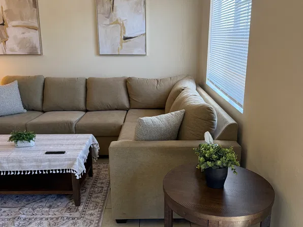 11335 Tiara St APT 6, North Hollywood, CA 91601
