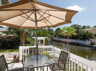 9141 Lake Dr, Englewood, FL 34224