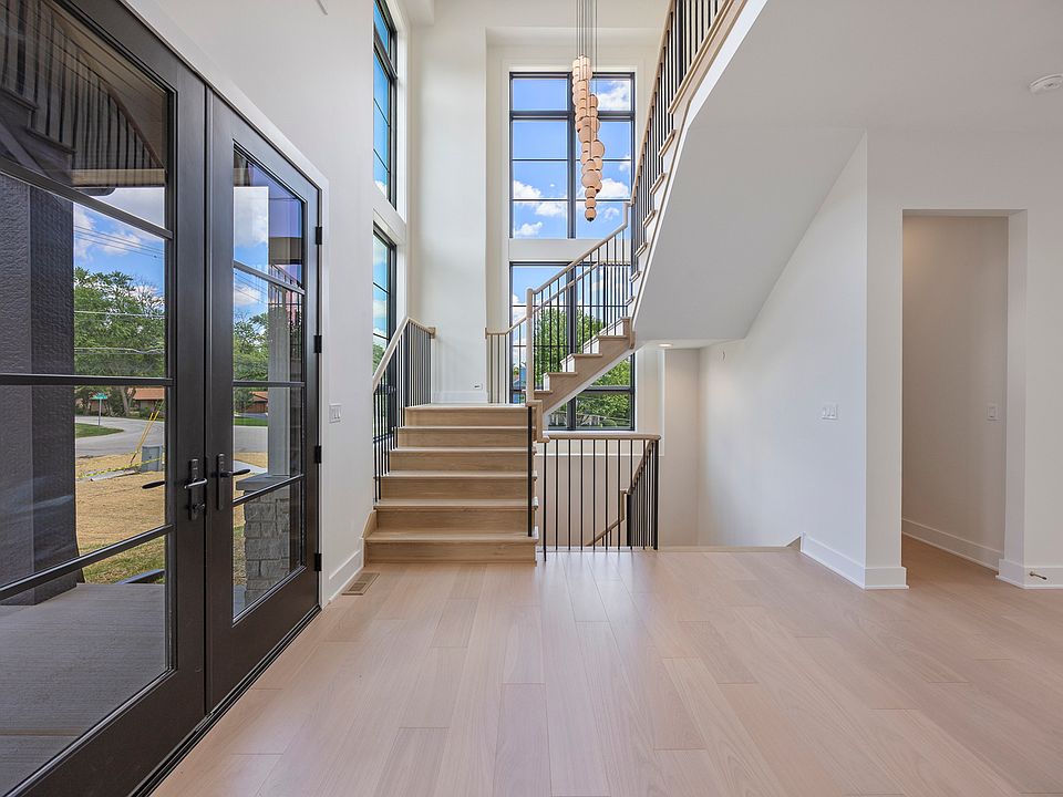 11901 Heritage Dr, Burr Ridge, IL 60527 | MLS #12423851 | Zillow