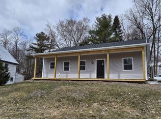 684 Main St, Wilton, ME 04294