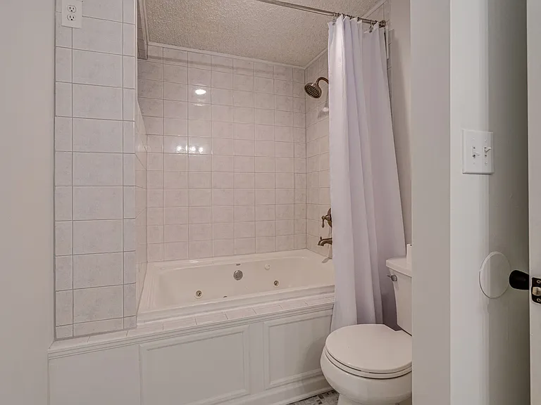 1809 Brockton Pl — Photo 15