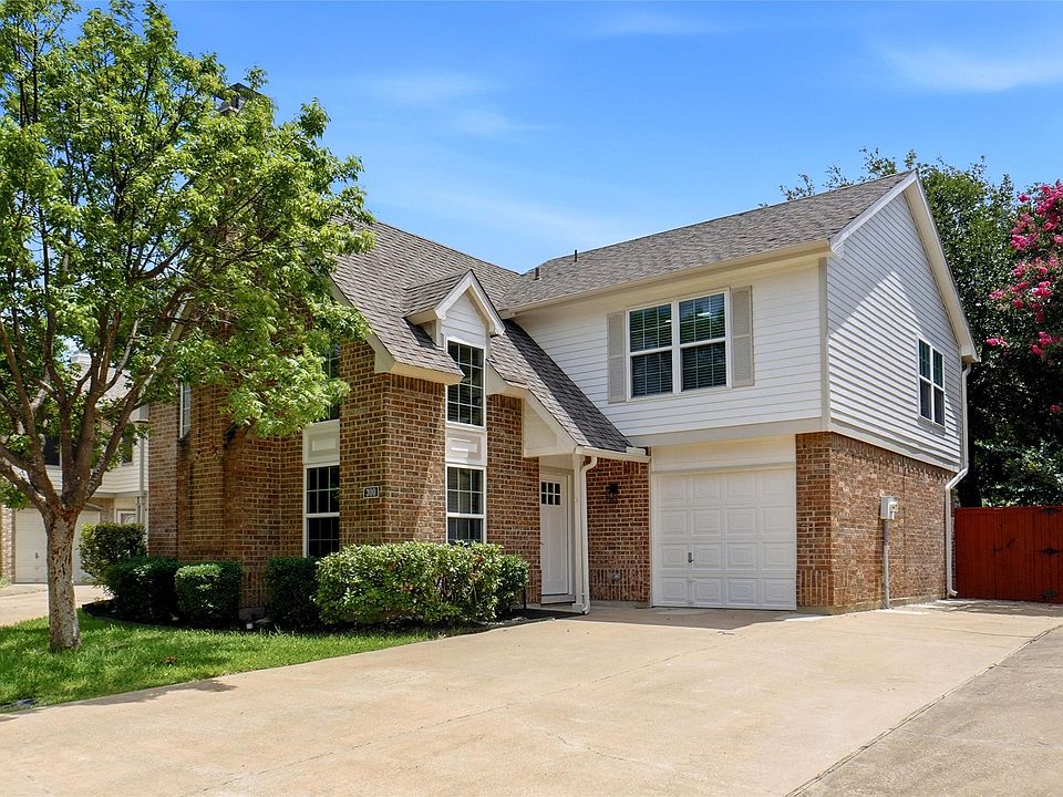 1st image of 300 Lamesa Ct