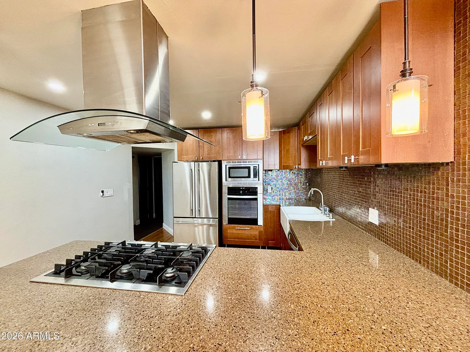 3 bed, 2.0 bath, 1216 sqft, $1,975 — Photo 3