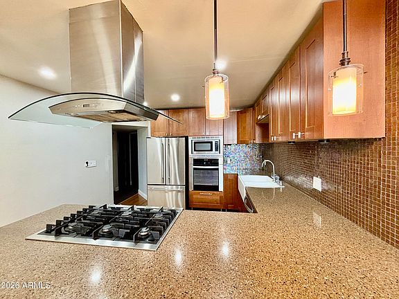 3rd image of 1624 E Campbell Avenue #12